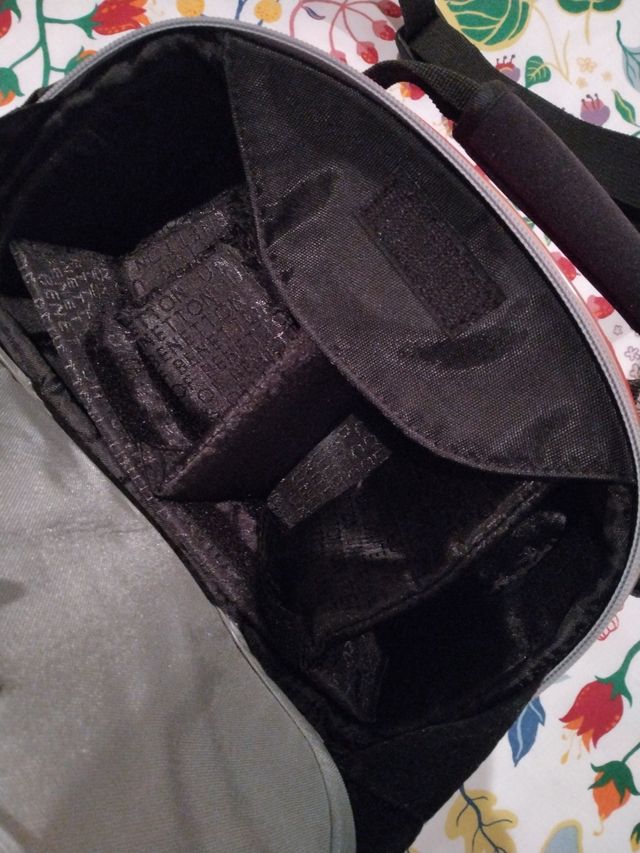Bolsa Benetton cámara fotos