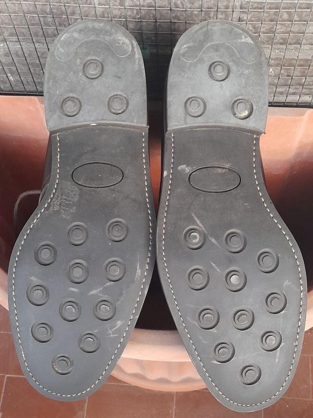 Scarpe vestito color marrone numero 42,5