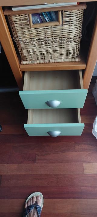 Escritorio de mesa con silla giratoria