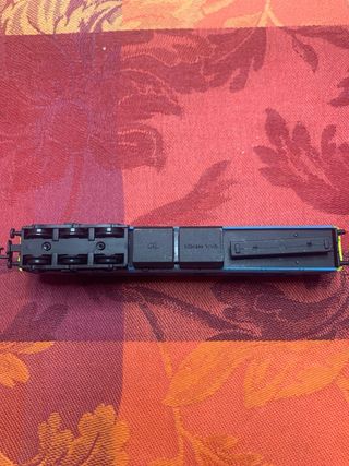 Locomotora tren miniatura estática