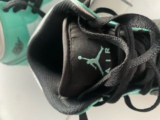 Nike Air Jordan Mid azules
