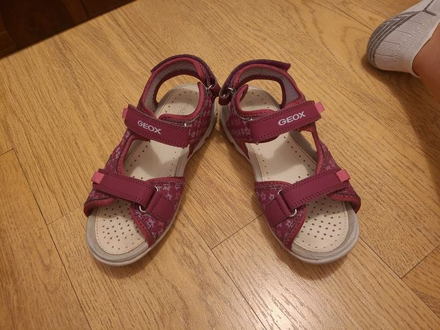 Sandalias niña geox