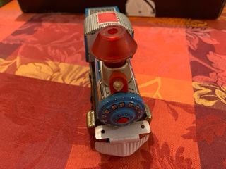 Tren de hojalata