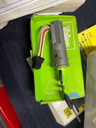 Clausor antirrobo arranque Renault 5