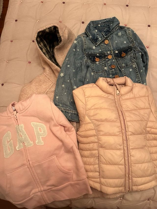 Lote abrigos niña 3 años