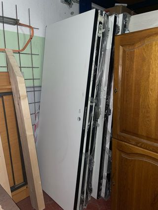 Puertas robustas con cerradura