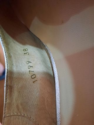 Zapatos piel plateados entretiempo Again