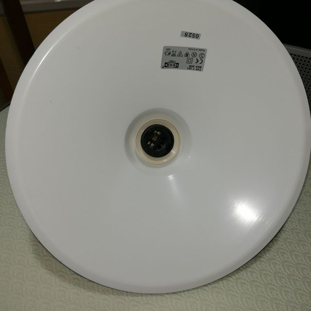 Lámpara colgante metálica 