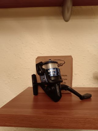 Carrete de pesca pescar