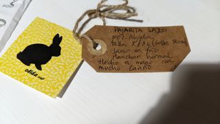 Pajarita de lazo hecha a mano