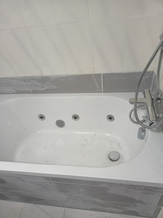 colocacion de hidromasajes, reformas de baño, etc