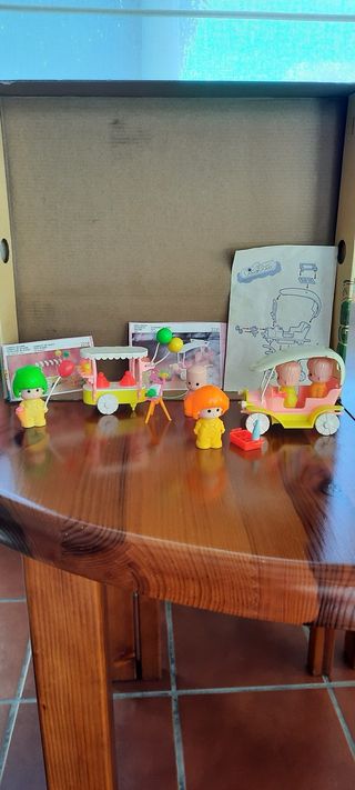 Pin y Pon. Carrito de helados y Coche ciudad