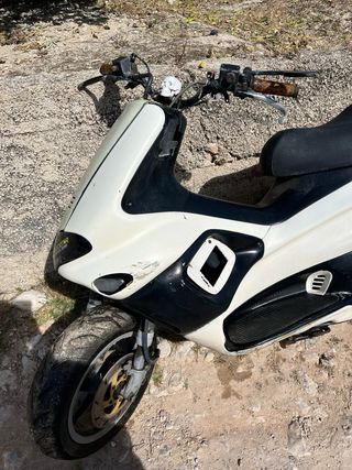 Moto gilera runner