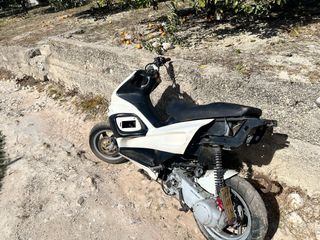 Moto gilera runner