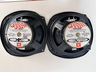 Altavoces JBL 8” 8 vías