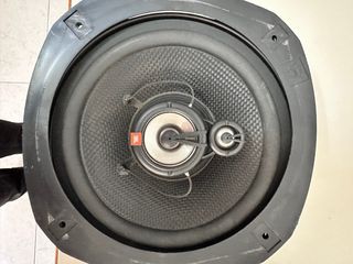 Altavoces JBL 8” 8 vías