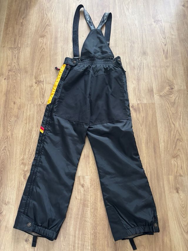 Chaqueta y pantalón de esquí de niña o mujer