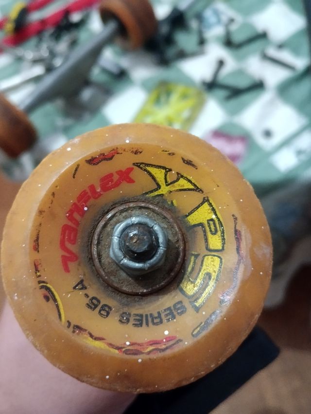 Ruedas rodilleras especiales