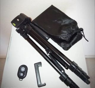 ‼️15€‼️ TRÍPODE EXTENSIBLE BLUETOOTH MANDO+FUNDA