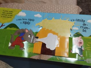 Libro pop up tres cerditos
