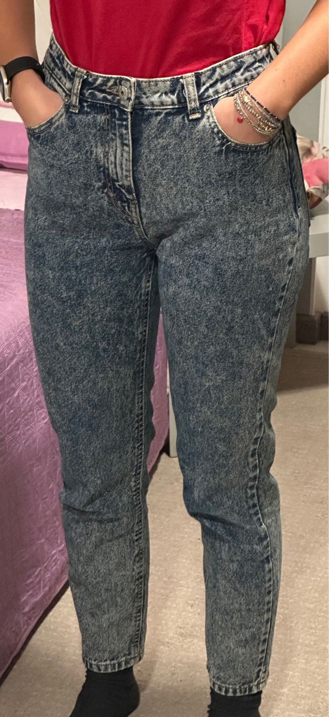 Jeans  donna taglia 36 Bershka