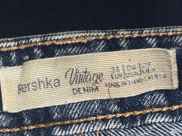 Jeans  donna taglia 36 Bershka