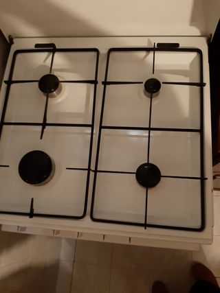 Cocina de gas natural con horno electric