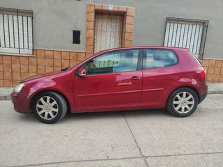 Volkswagen Golf V