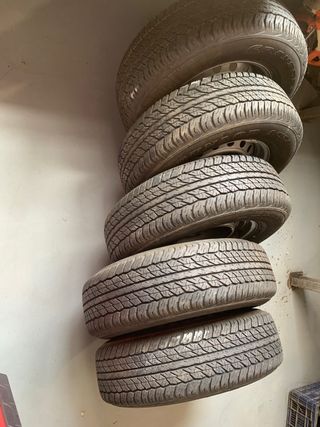 Juego de 5 ruedas originales toyota
