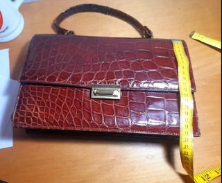 Bolso de piel de cocodrilo autentico 