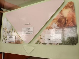 Expositor perfumería Prada