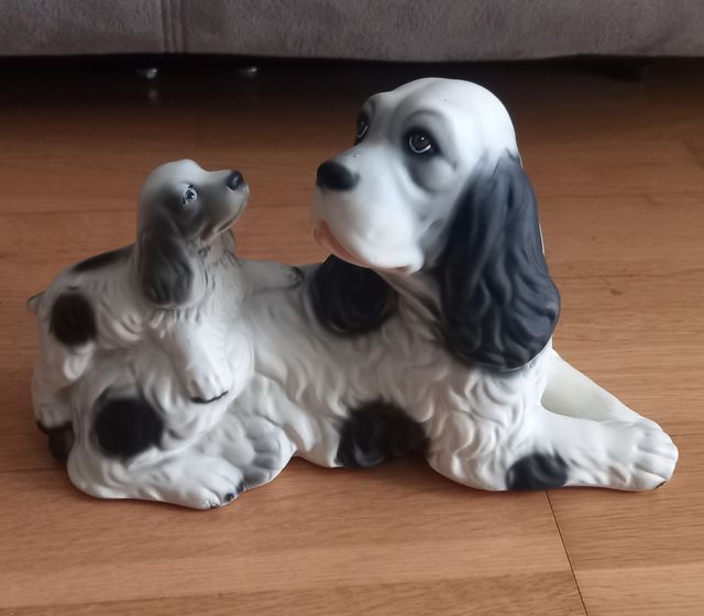 Figura perro cocker spaniel y cachorro