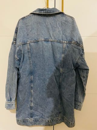 Cazadora vaquera Stradivarius