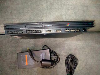 Ps2 slim con pack de 4 juegos