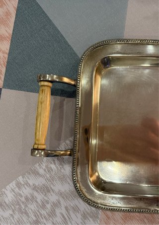 Bandeja clásica marca Zara Home