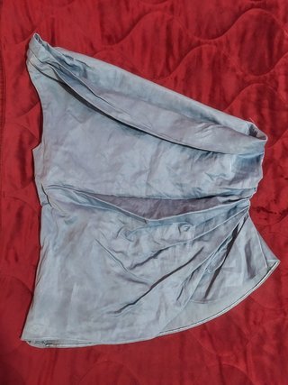 Top asimétrico Zara ZW Collection