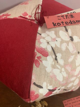 Cuscini scaldabili con noccioli di ciliegia