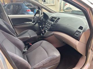 Mitsubishi Grandis 2.0 CRDI