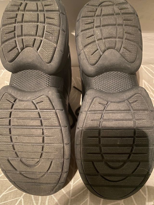 Zapatillas negras 38