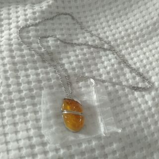 Colgante Adolfo Domínguez