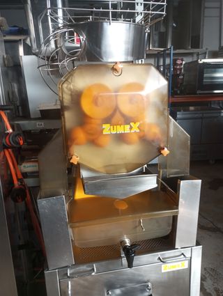 Maquina de zumos zumex