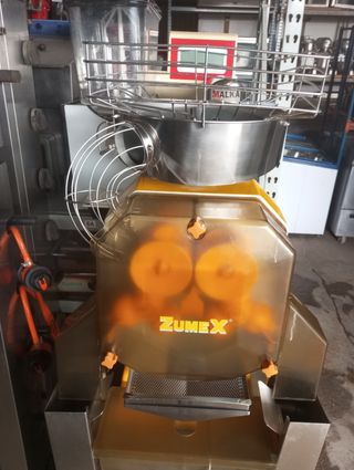 Maquina de zumos zumex