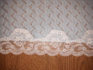 Toquilla bebé azul con puntilla