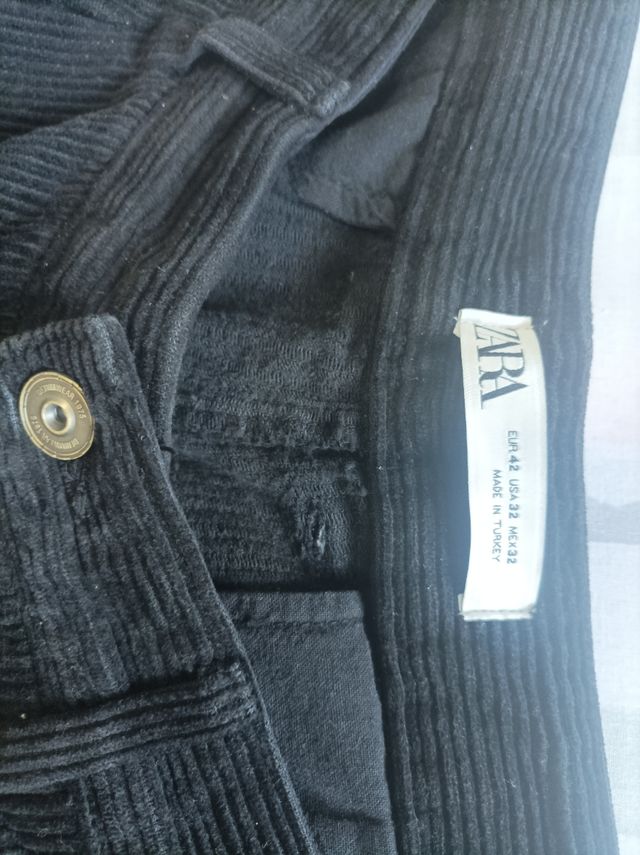 Pantalones de pana Zara