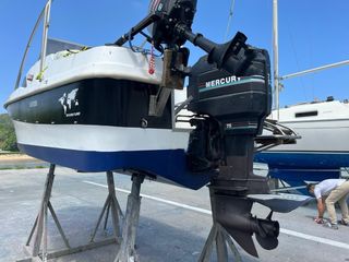 Embarcacion  barco lancha family four 550