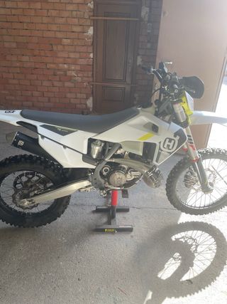 Moto husqvarna 250 tpi
