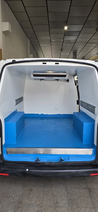 Volkswagen Transporter T5 2009