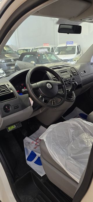 Volkswagen Transporter T5 2009