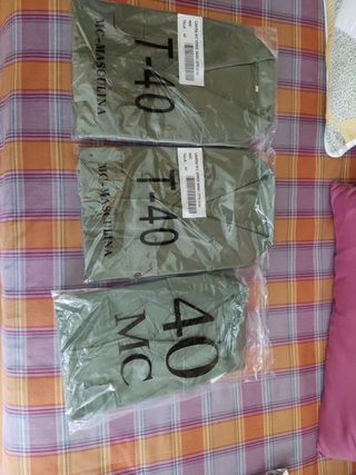 Camisa verde lisa manga corta