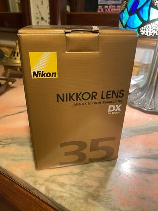 Objetivo Nikon 35 mm